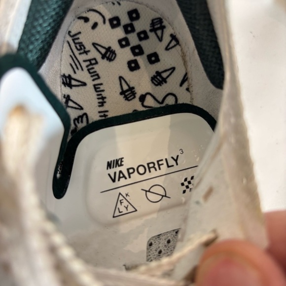 NIKE Sz 9.5 Vaporfly Zoom X White and Neon Yellow Breathable Running Shoes - Picture 4 of 16